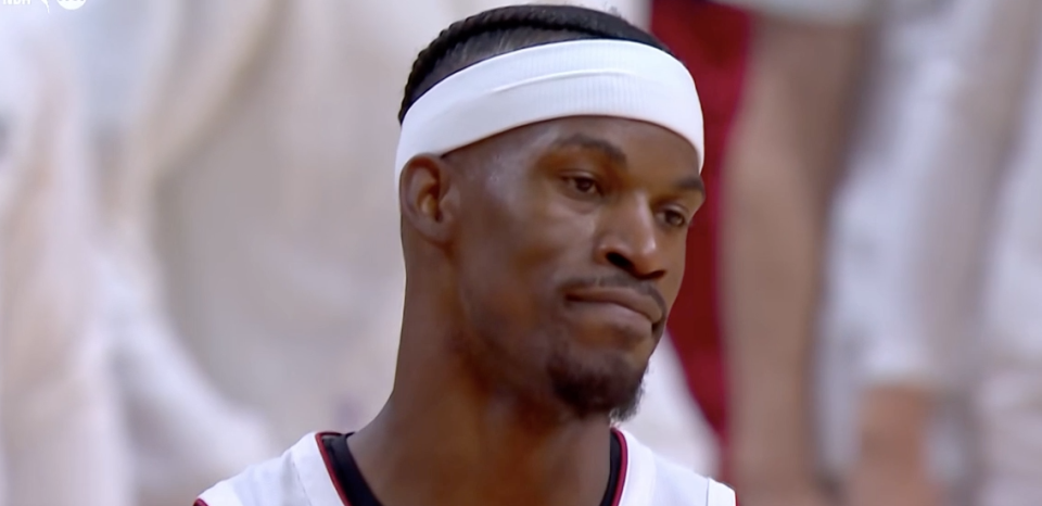 后卫大将完成无解绝杀,完美收官的简单介绍 后卫大将完成无解绝杀,完美收官的简单介绍