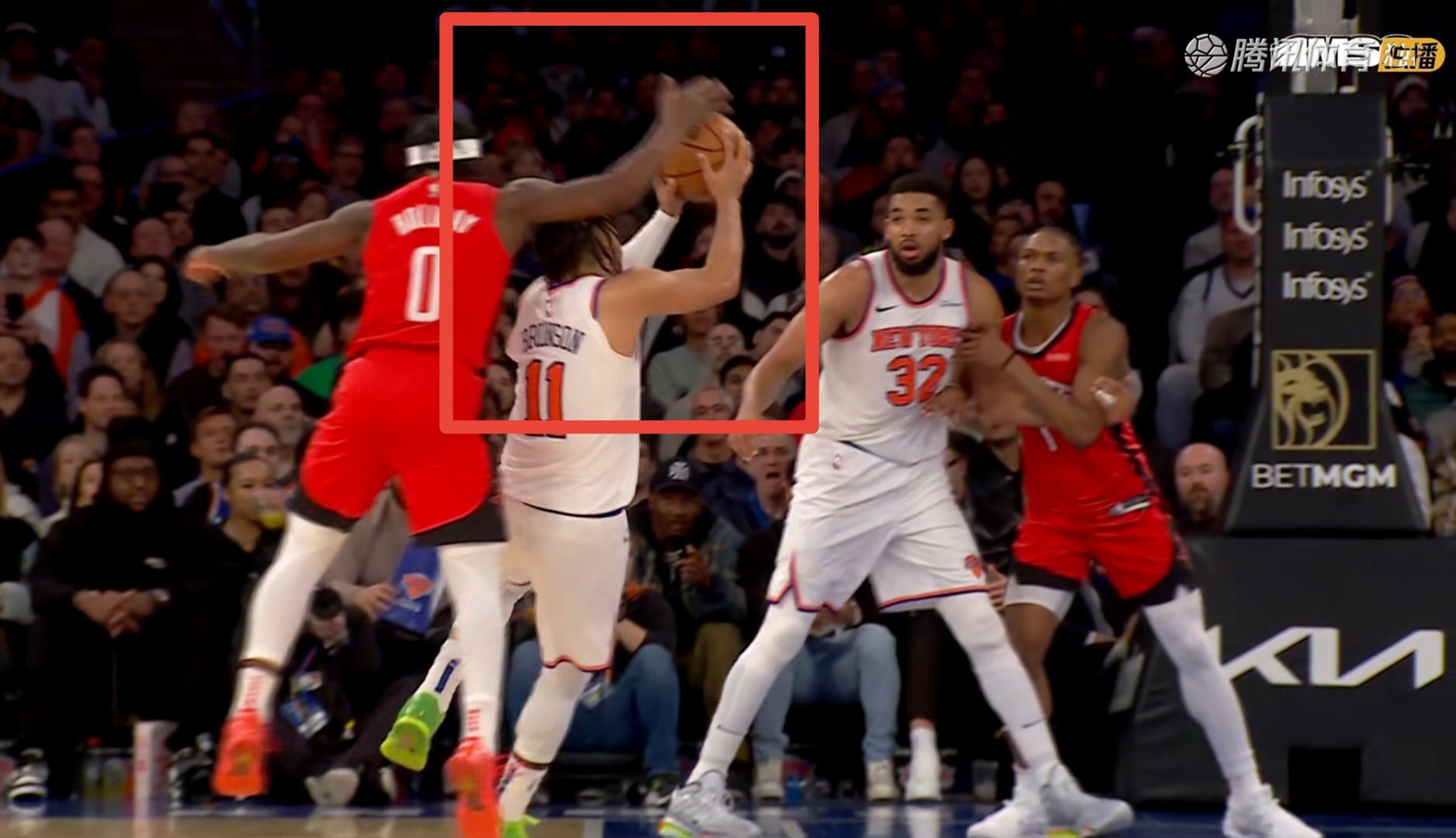 火箭客场力克尼克斯,取得三连胜 火箭客场力克尼克斯,取得三连胜