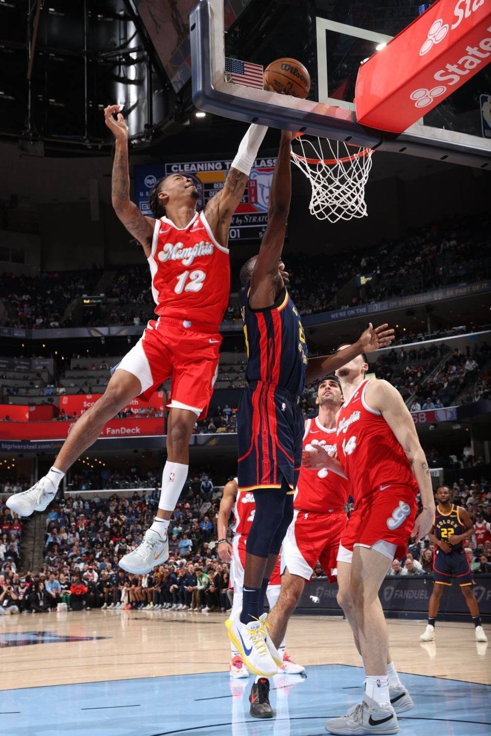 灰熊击败独行侠，取得三连胜的简单介绍