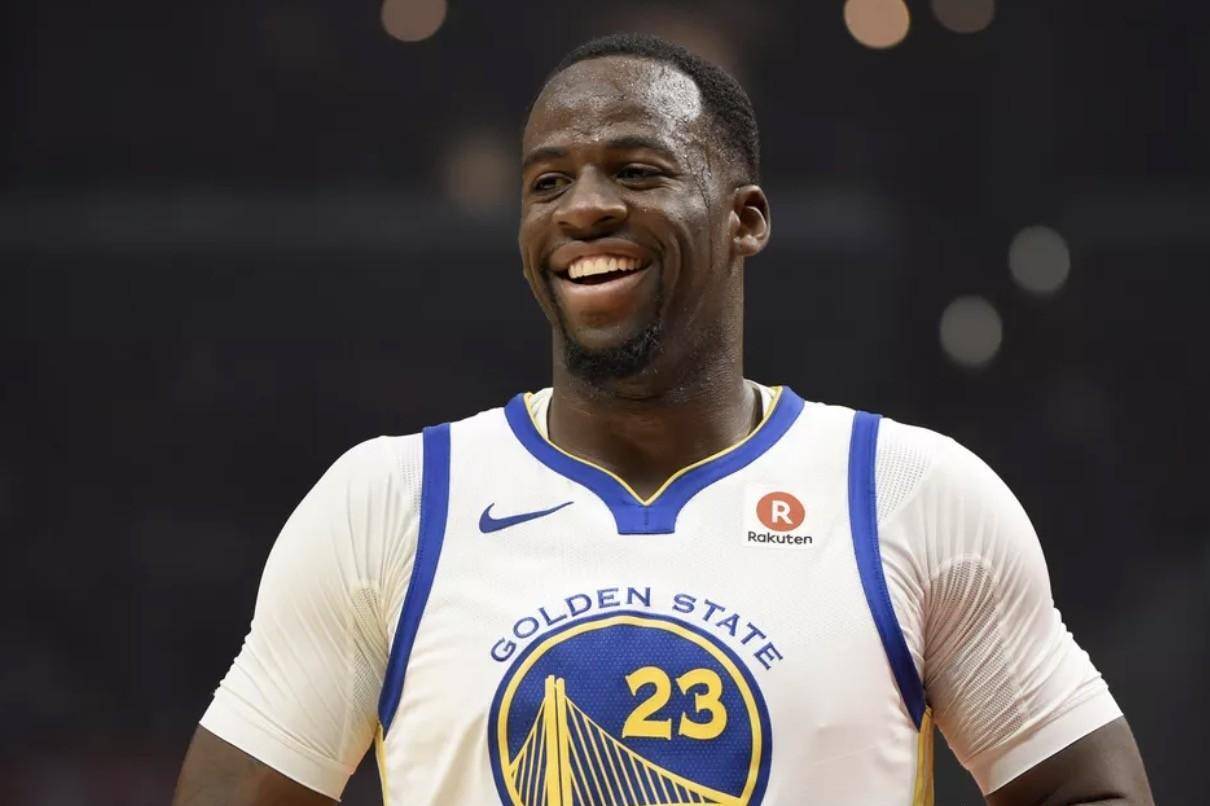 勇士收获赛季首胜，终结热火不败纪录