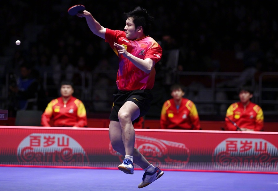 法国队完胜德国队,马龙刷新纪录 法国队完胜德国队,马龙刷新纪录